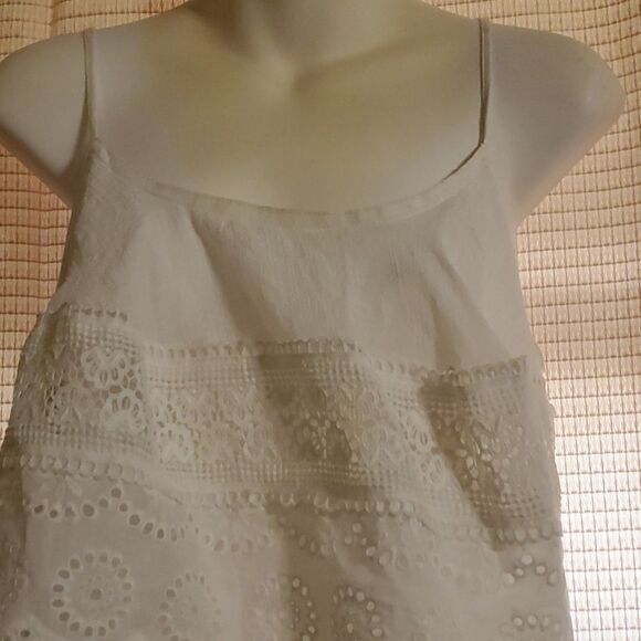 One the land M - Picture 2 of 8